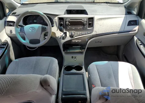 2013 Toyota Sienna Le из США, поврежденный, VIN 5TDKK3DC9DS347385